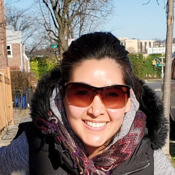 Meet your Posher, Rocio - Picture 1 of 1